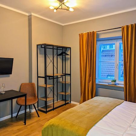 Bella Luna Luxury Suites - Chic Residence In Historic Square Varsovie Extérieur photo