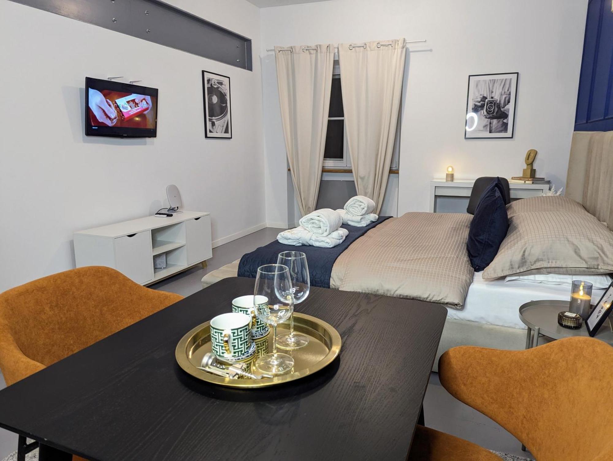 Bella Luna Luxury Suites - Chic Residence In Historic Square Varsovie Extérieur photo